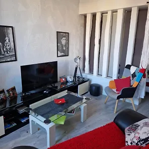 https://apartment-rue-st-antoine.fr-provencehotel.com